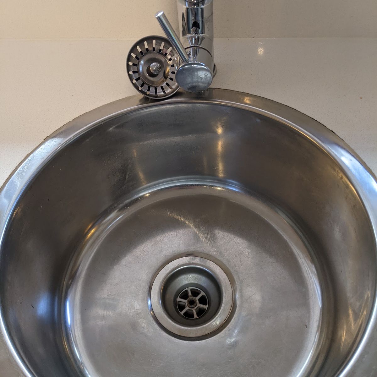 Kitchen, bathroom or living area cleaned by Lavish Property Cleaning, photo 25
